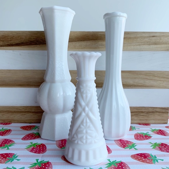 Vintage Milk Glass White Flower Vases Set of 3